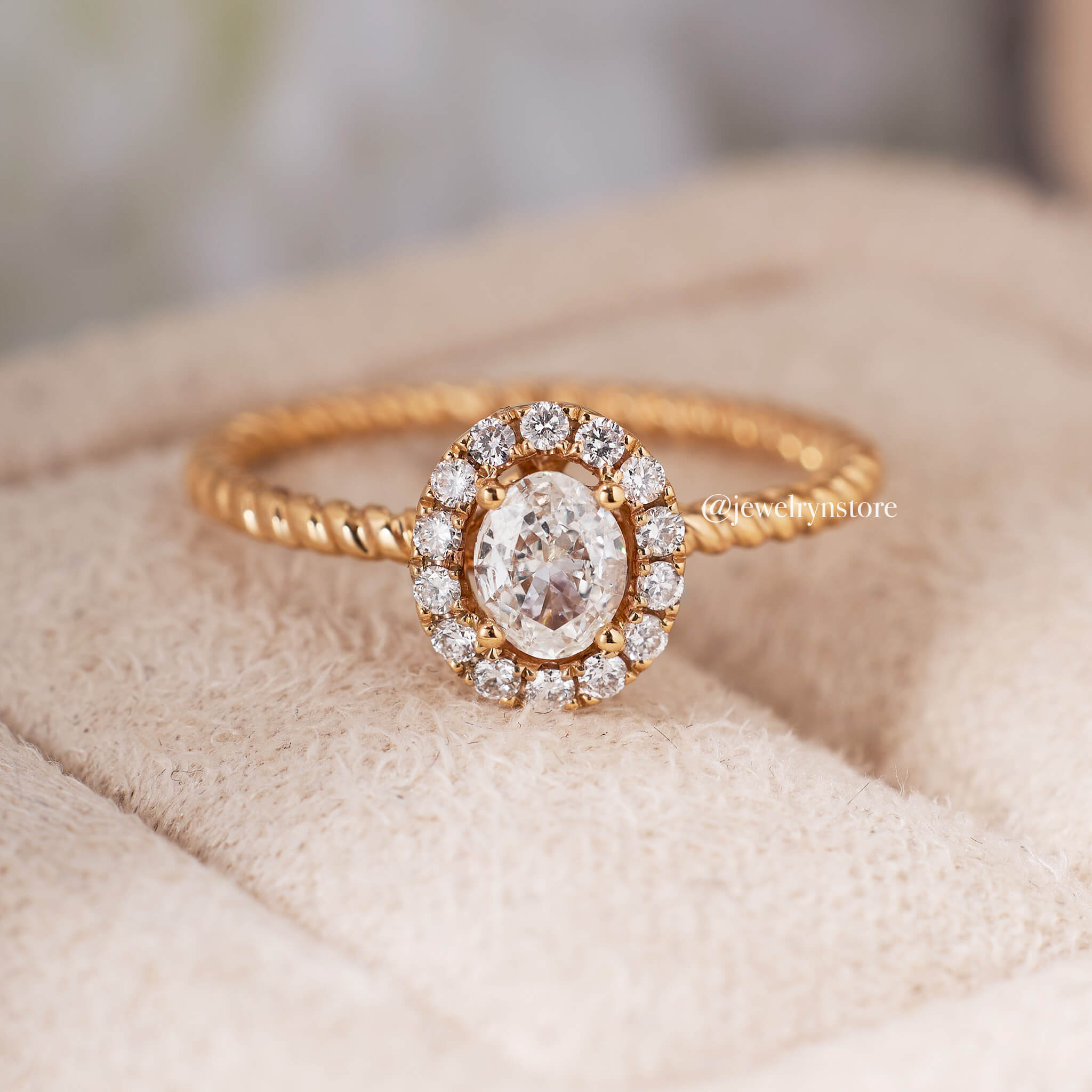 Oval Diamond Cluster Ring