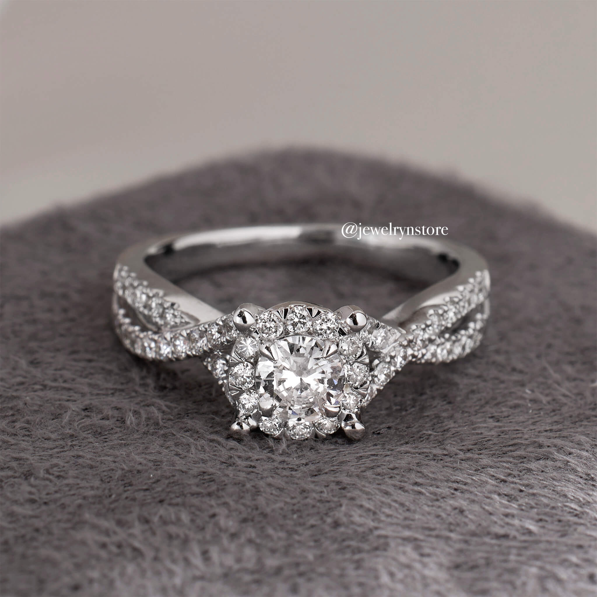 Diamond Engagement Ring
