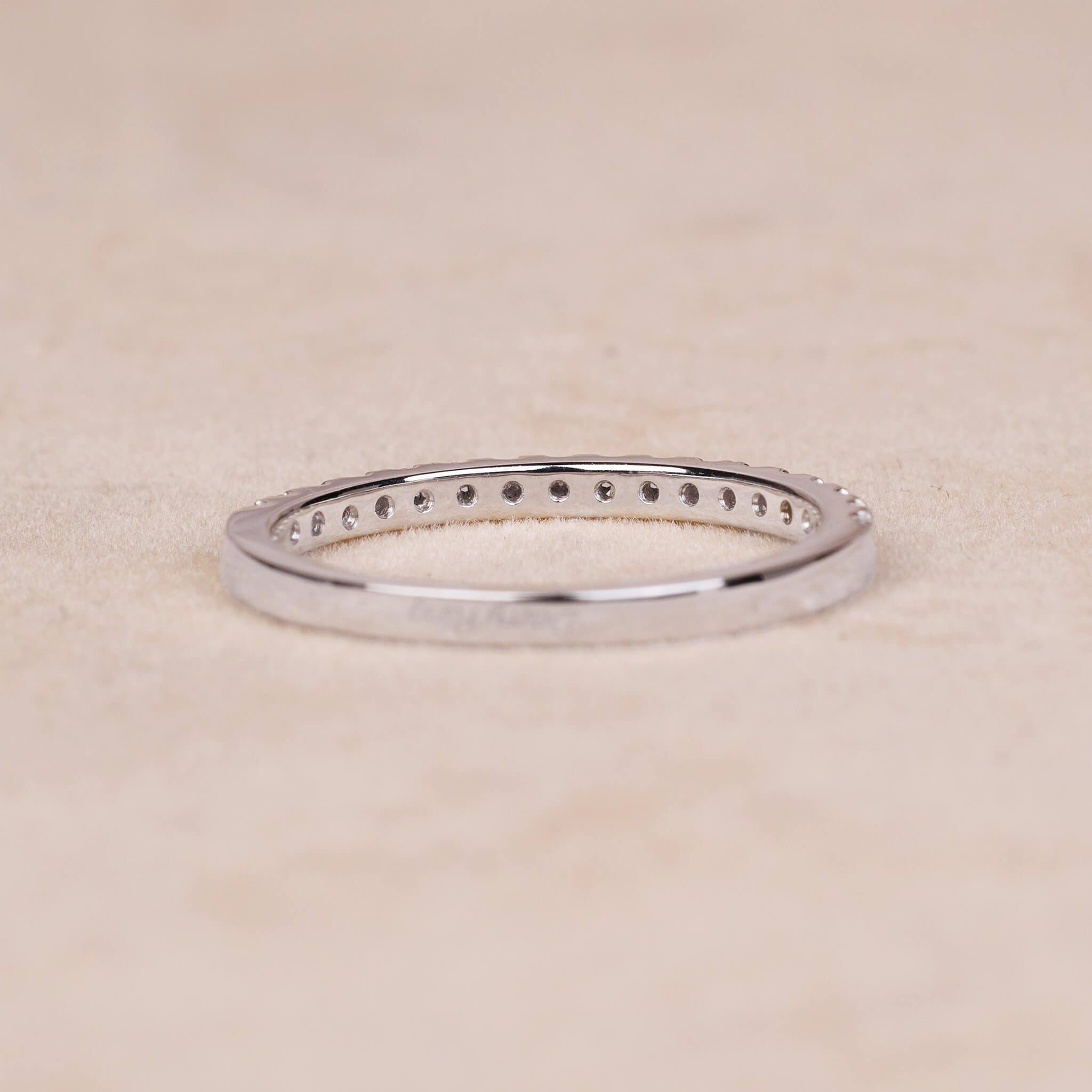 J10153-04.jpg
