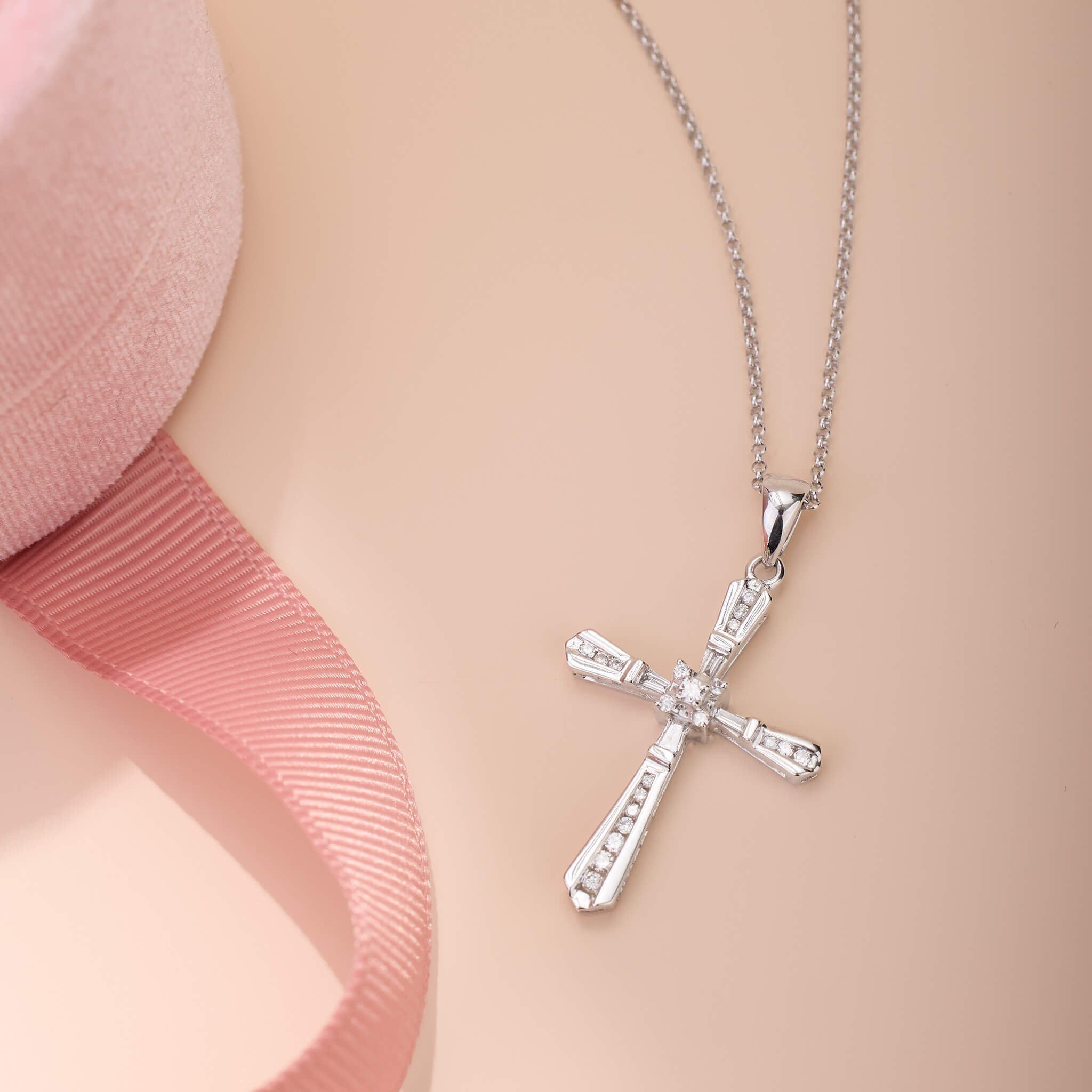 Cross Pendant Necklace