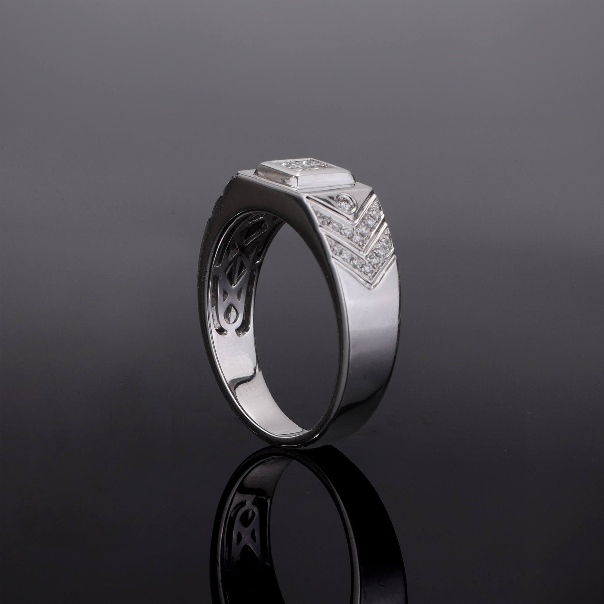 Square Cluster Diamond Band